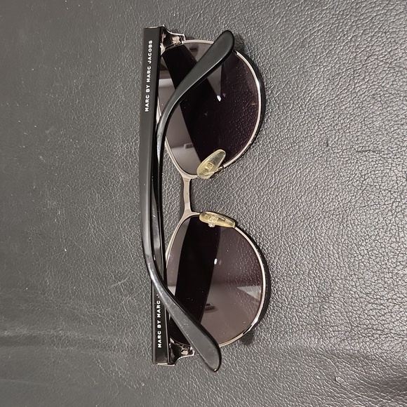 Marc  Jacob  sunglasses - Picture 8 of 8